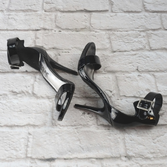 Madeline Girl Renegade Women's Black Ankle… - Picture 5 of 8